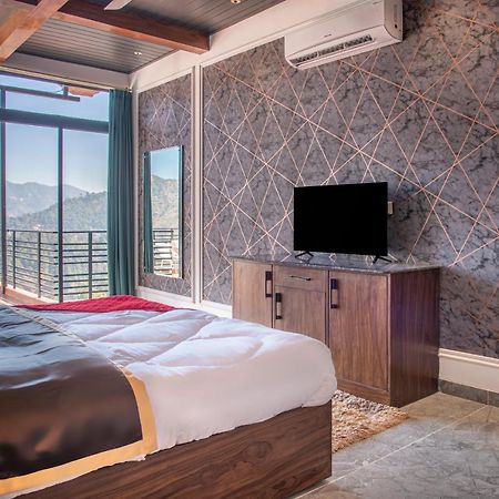 Hillcrest Heights Bed and Breakfast Kasauli Esterno foto