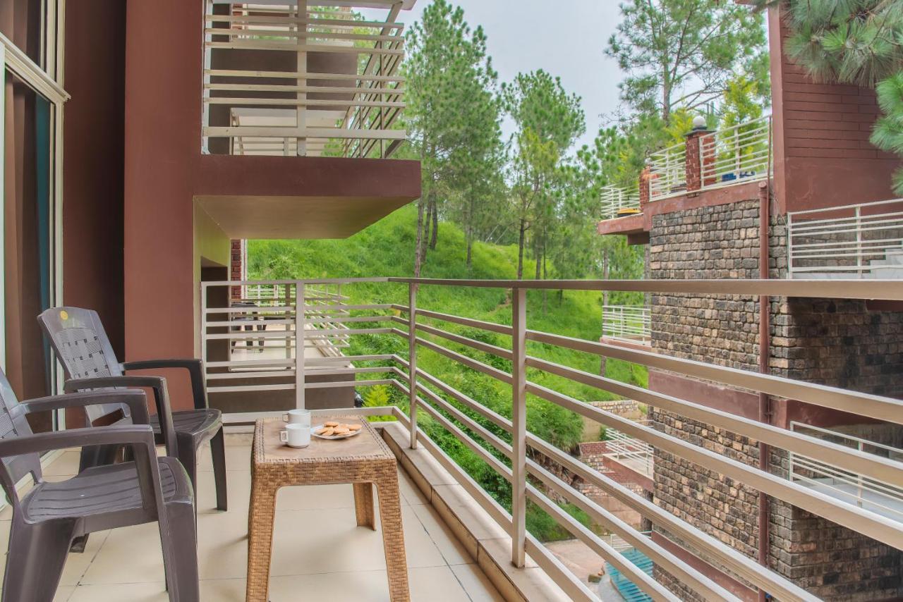 Hillcrest Heights Bed and Breakfast Kasauli Esterno foto