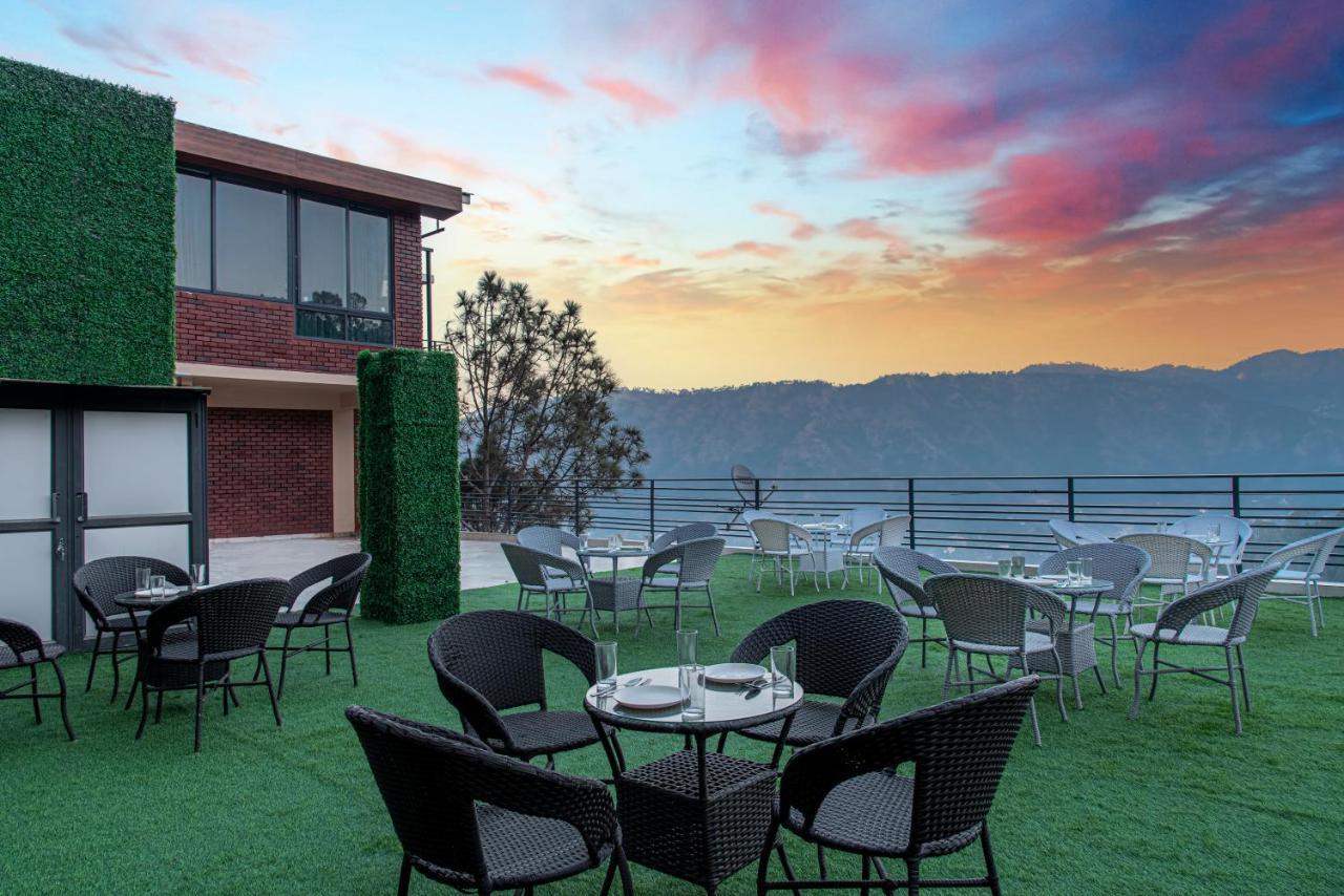 Hillcrest Heights Bed and Breakfast Kasauli Esterno foto