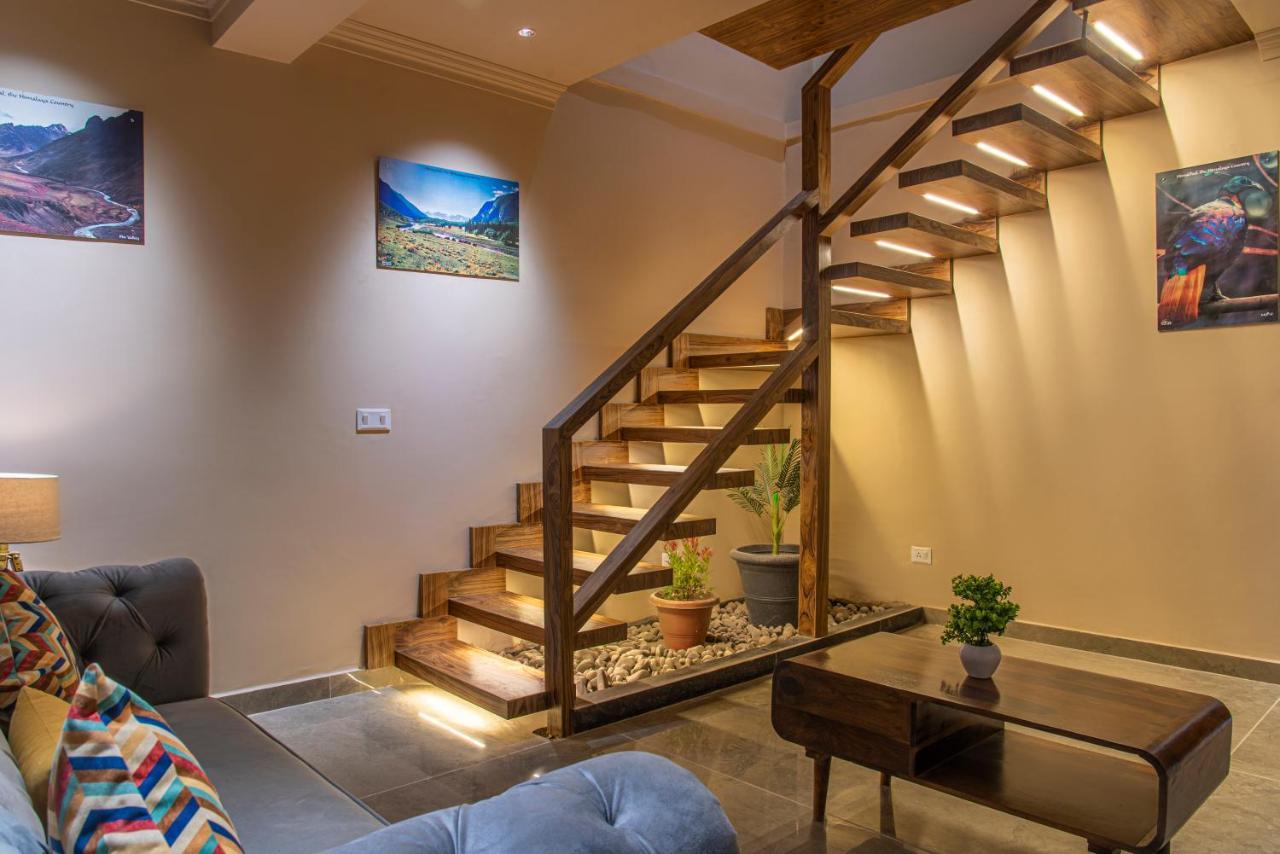 Hillcrest Heights Bed and Breakfast Kasauli Esterno foto