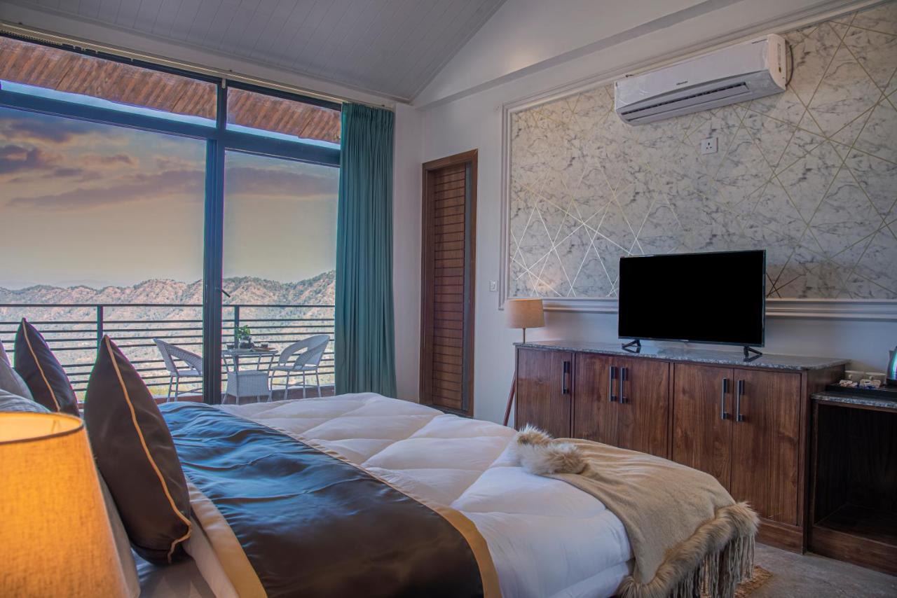 Hillcrest Heights Bed and Breakfast Kasauli Esterno foto