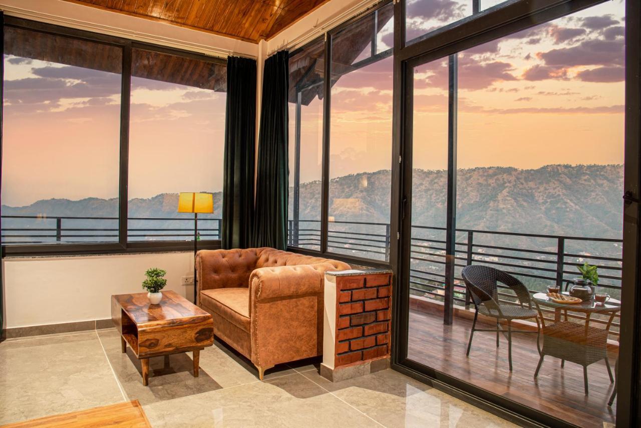 Hillcrest Heights Bed and Breakfast Kasauli Esterno foto